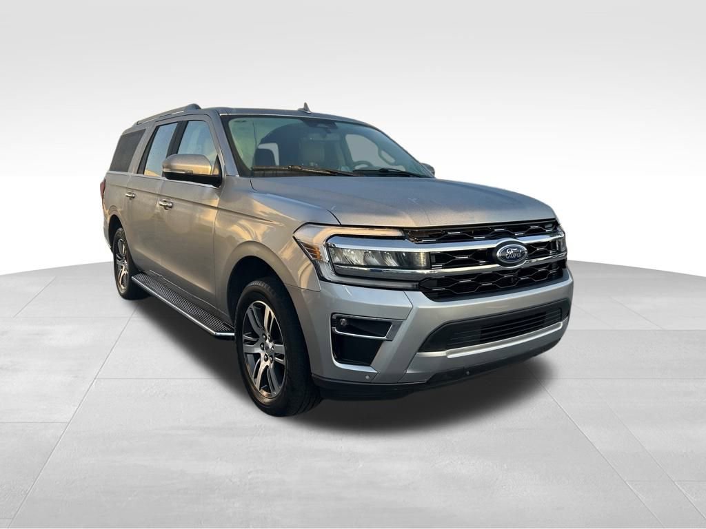 Used 2023 Ford Expedition Max Limited image 2