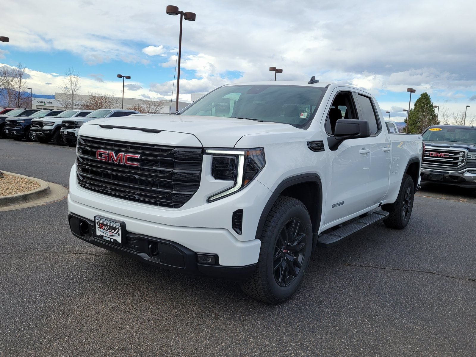 New 2026 GMC Sierra 1500 Elevation w/ Preferred Package AWD/4WD image 4