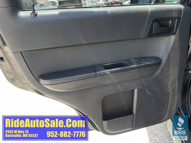 Used 2012 Ford Escape XLT AWD/4WD image 11