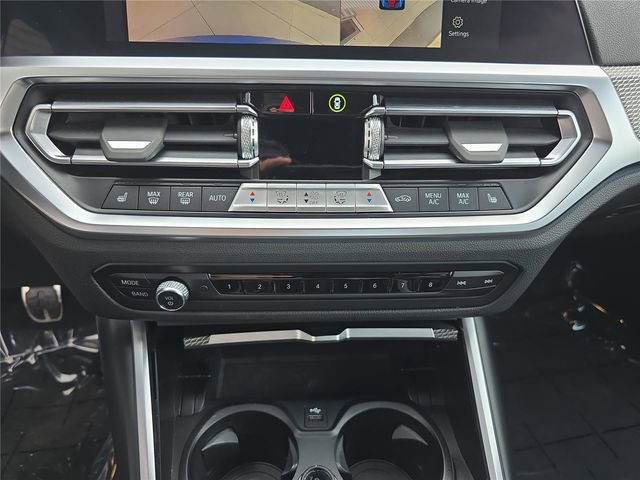 Used 2022 BMW M4 Coupe w/ Executive Package image 25