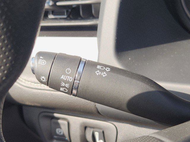 Used 2023 GMC Acadia SLE w/ Driver Convenience Package image 38