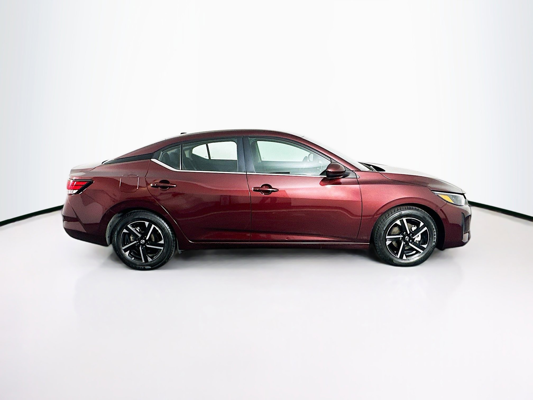 Used 2024 Nissan Sentra SV image 10