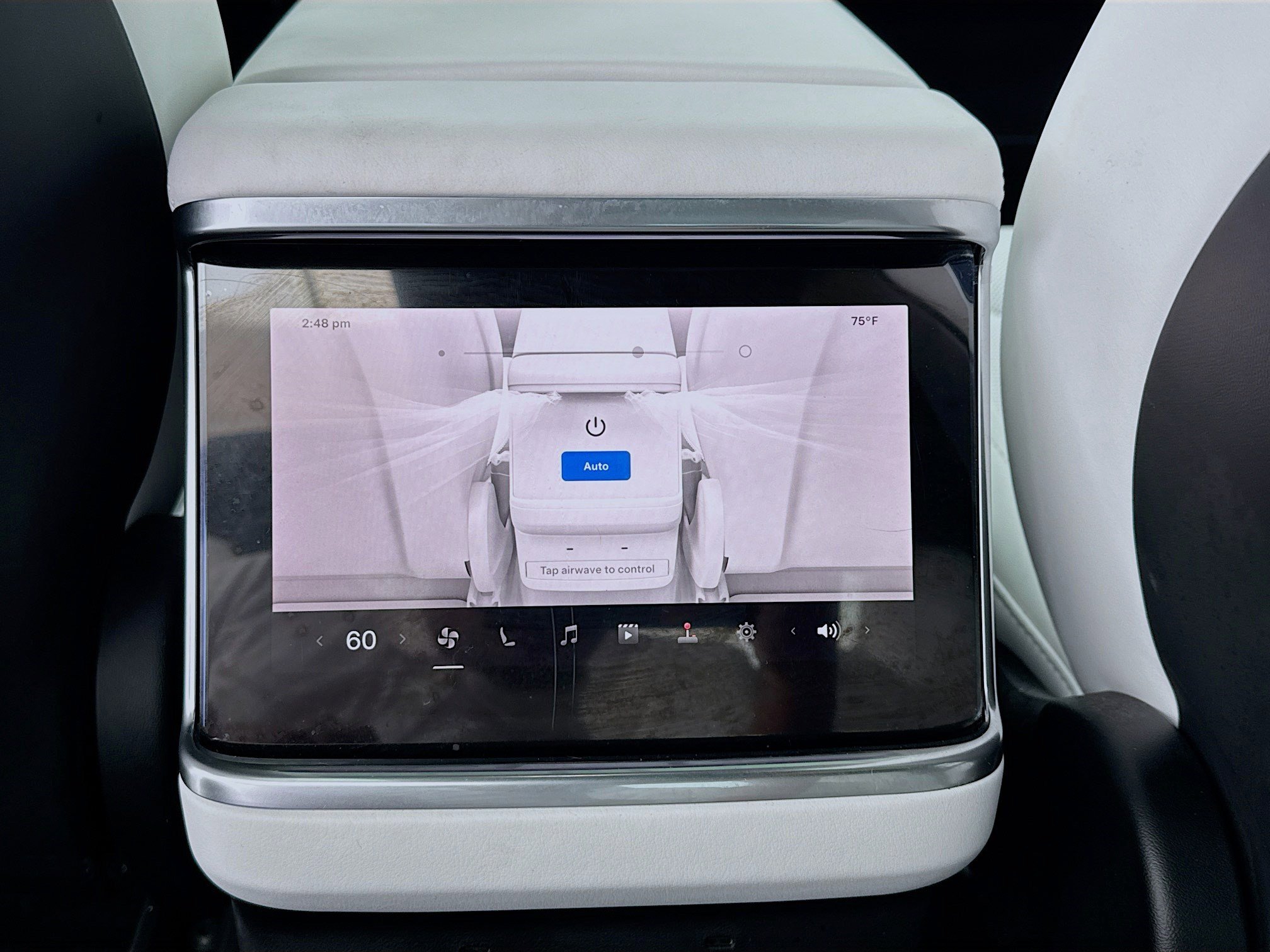 Used 2022 Tesla Model X AWD/4WD image 15