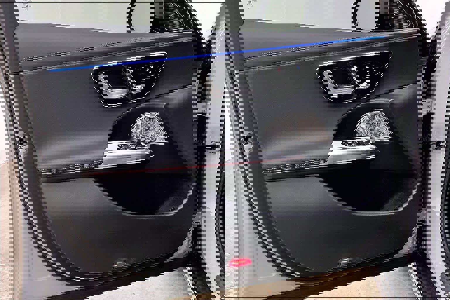 New 2026 Mercedes-Benz E 450 4MATIC All-Terrain Wagon image 10