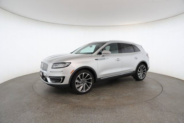 Used 2019 Lincoln Nautilus Reserve w/ Driver Assistance Package image 3