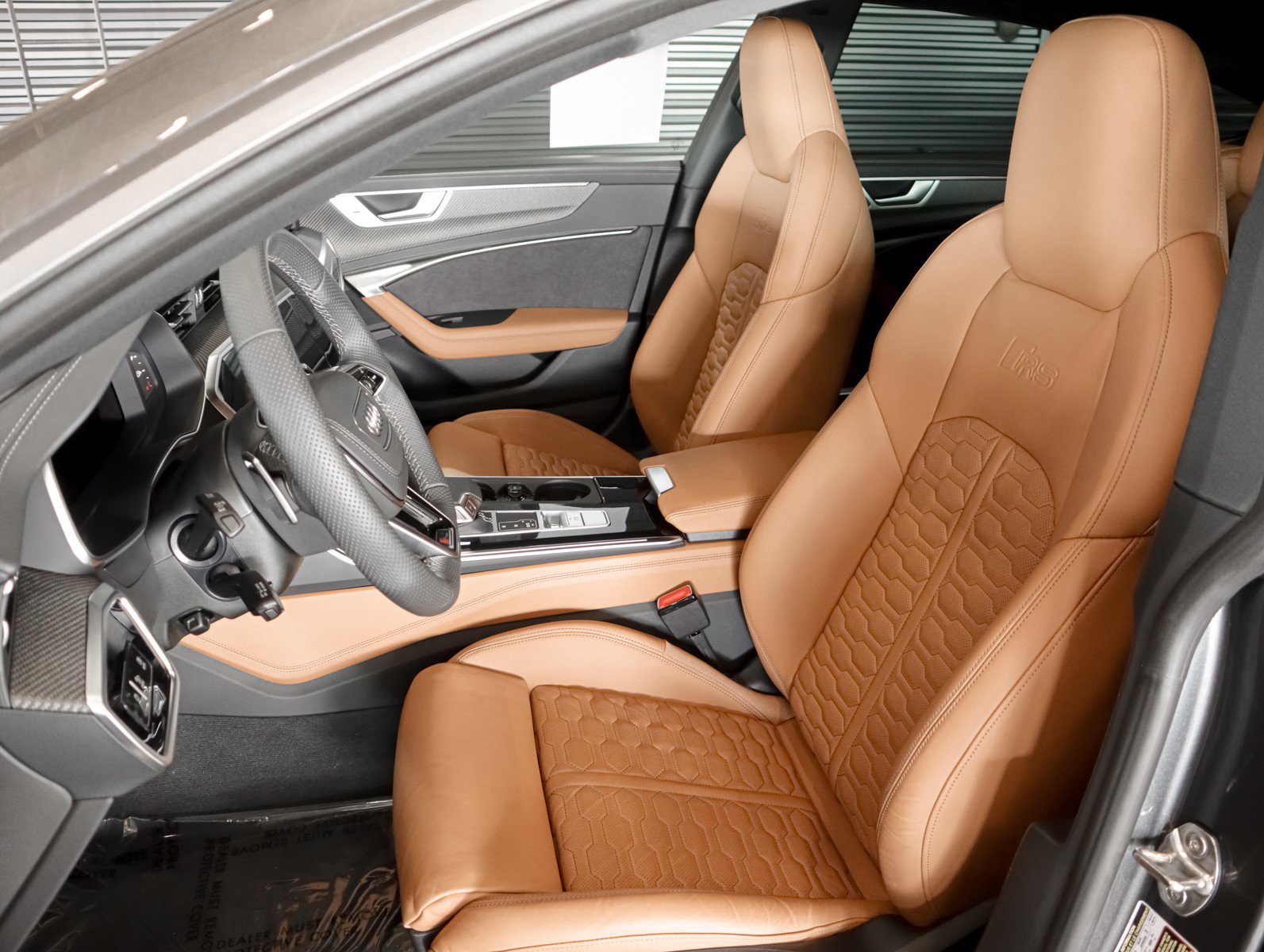 Used 2025 Audi RS 7 Performance image 8