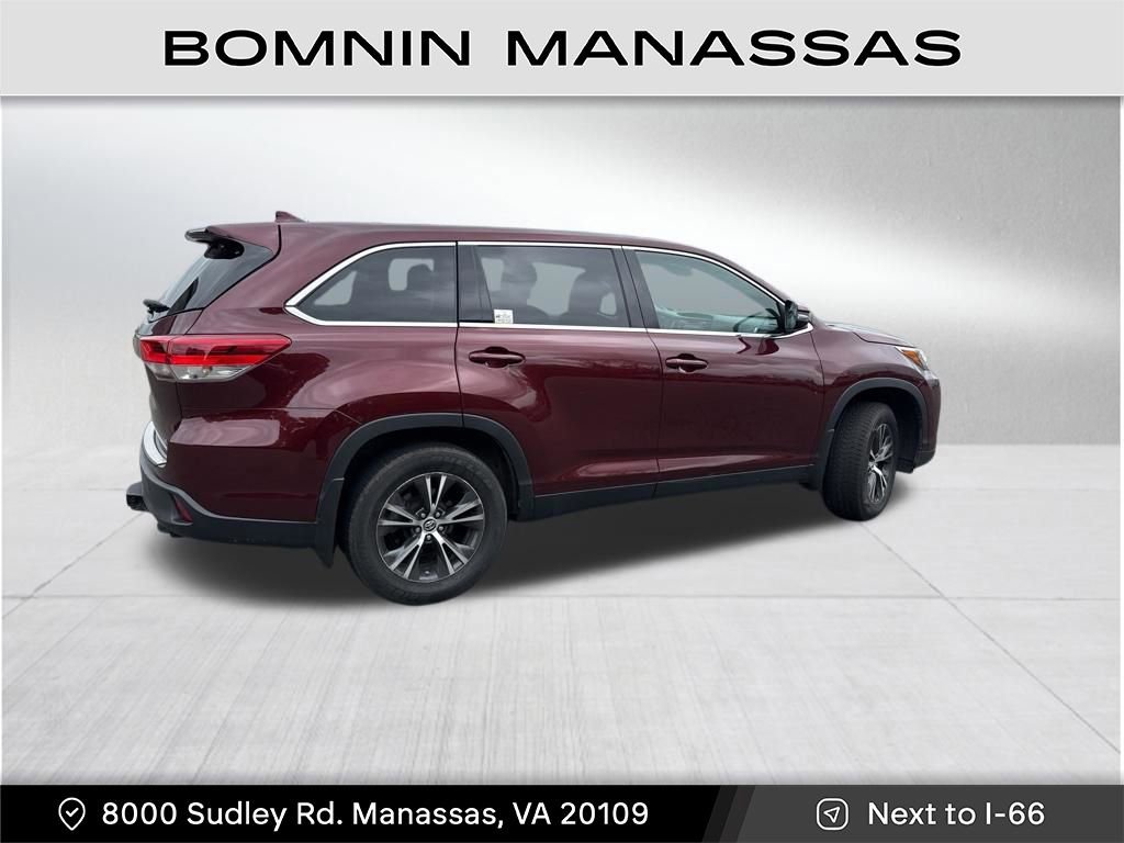 Used 2019 Toyota Highlander Plus w/ Protection Package #3 AWD/4WD image 2