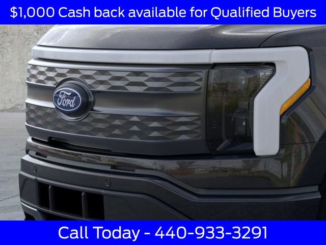 New 2025 Ford F150 Lightning Lariat image 18
