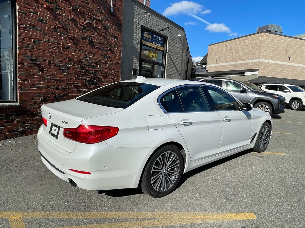 Used 2018 BMW 530i xDrive image 3