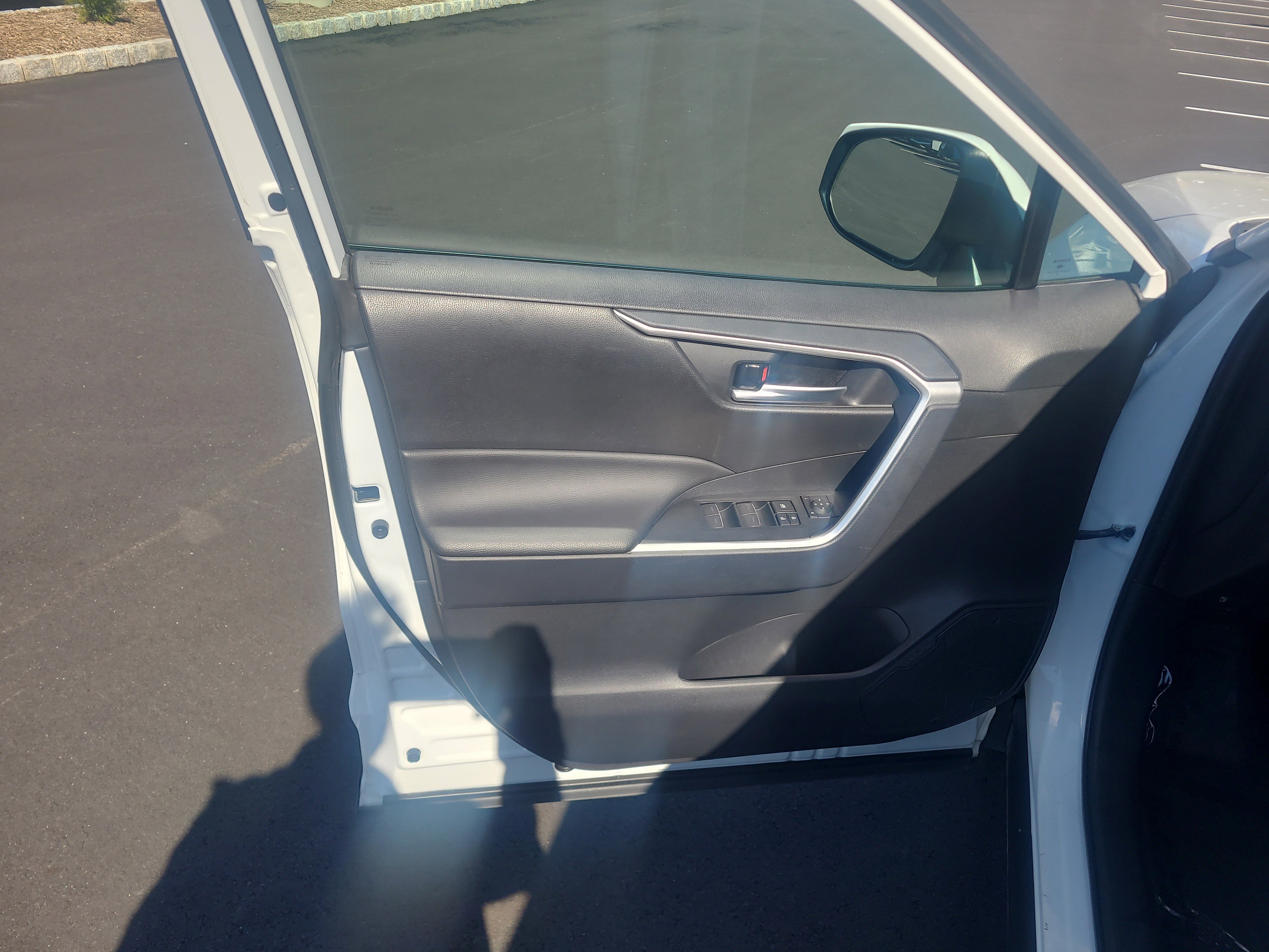 Certified 2025 Toyota RAV4 XLE image 14