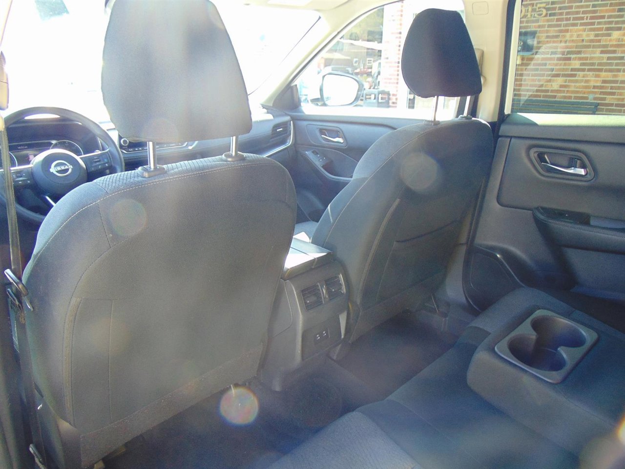 Used 2024 Nissan Rogue SV image 15