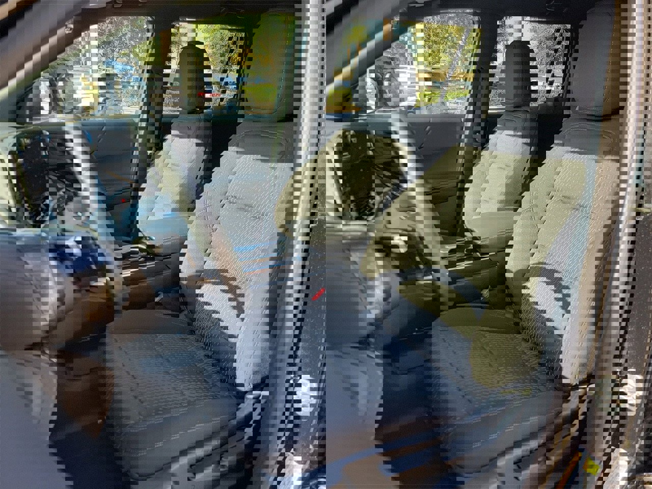 Used 2025 Chevrolet Equinox LT image 15