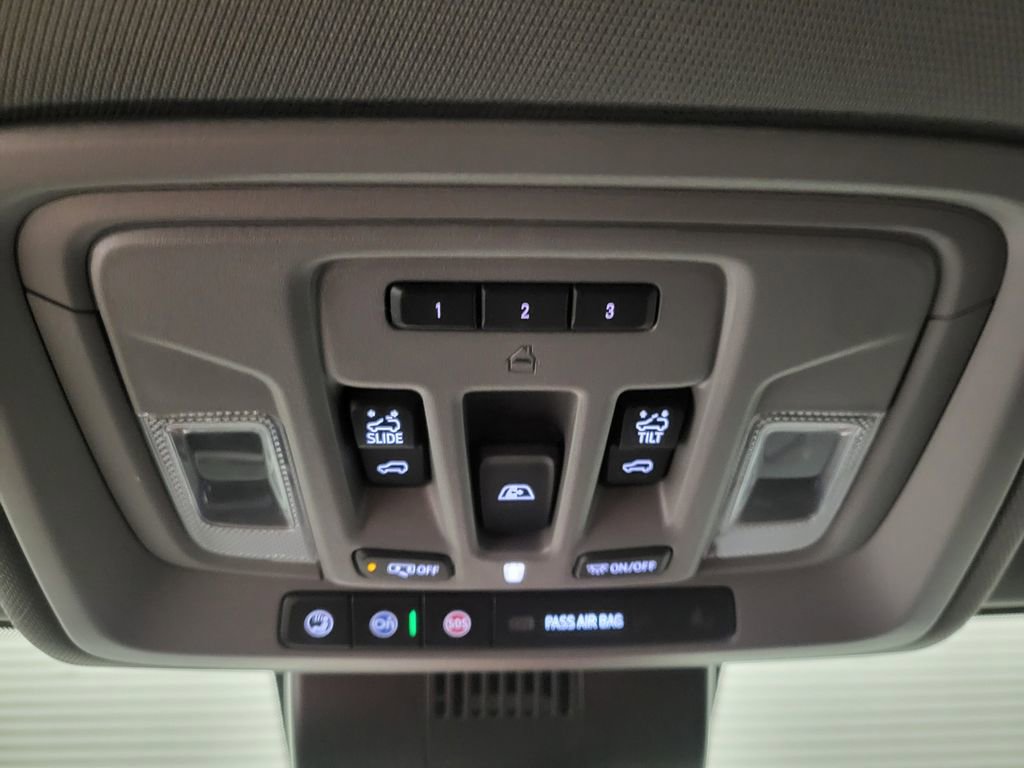 Certified 2025 Chevrolet Silverado 1500 LT Trail Boss w/ Convenience Package II image 17