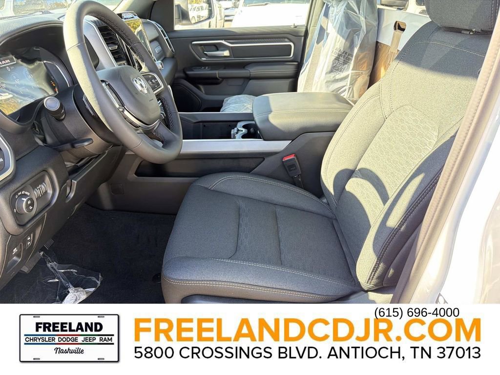 New 2026 RAM 1500 4x4 Crew Cab image 18