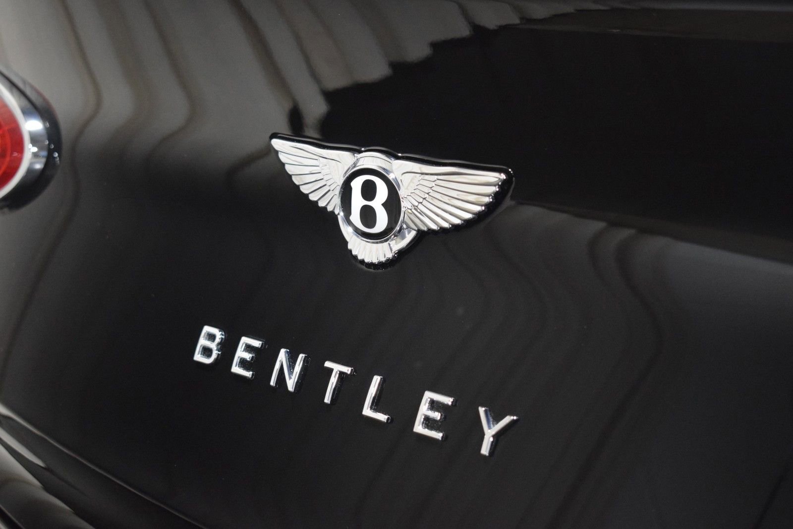 New 2024 Bentley Bentayga Extended Wheelbase image 19