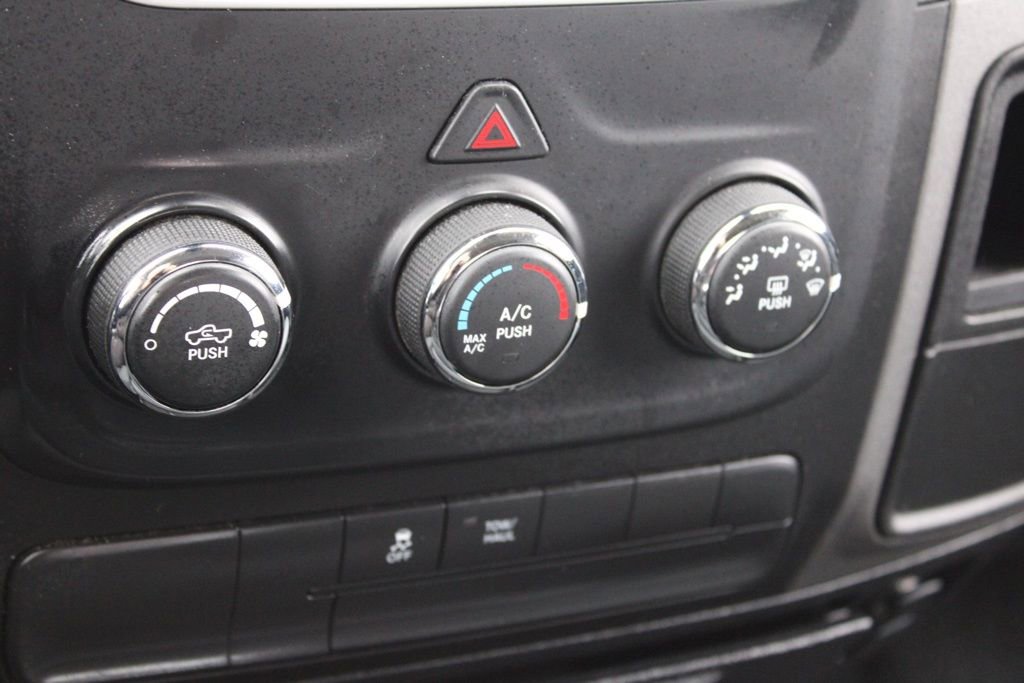 Used 2018 RAM 1500 Express w/ Express Value Package image 35