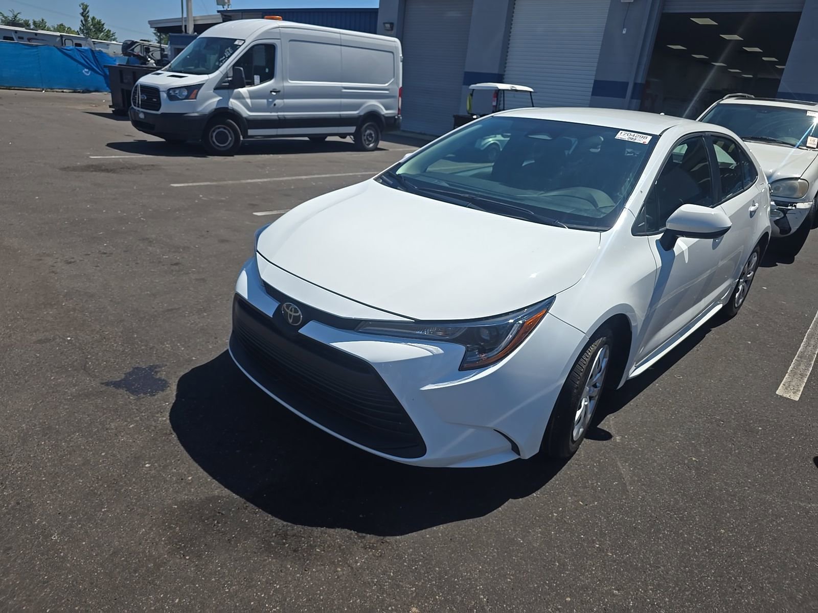 Used 2024 Toyota Corolla LE FWD image 2