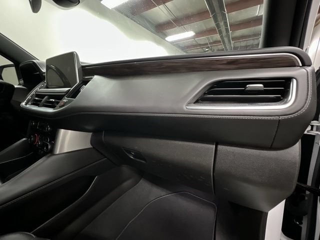 Certified 2022 Chevrolet Suburban LT w/ LT Signature Package AWD/4WD image 31