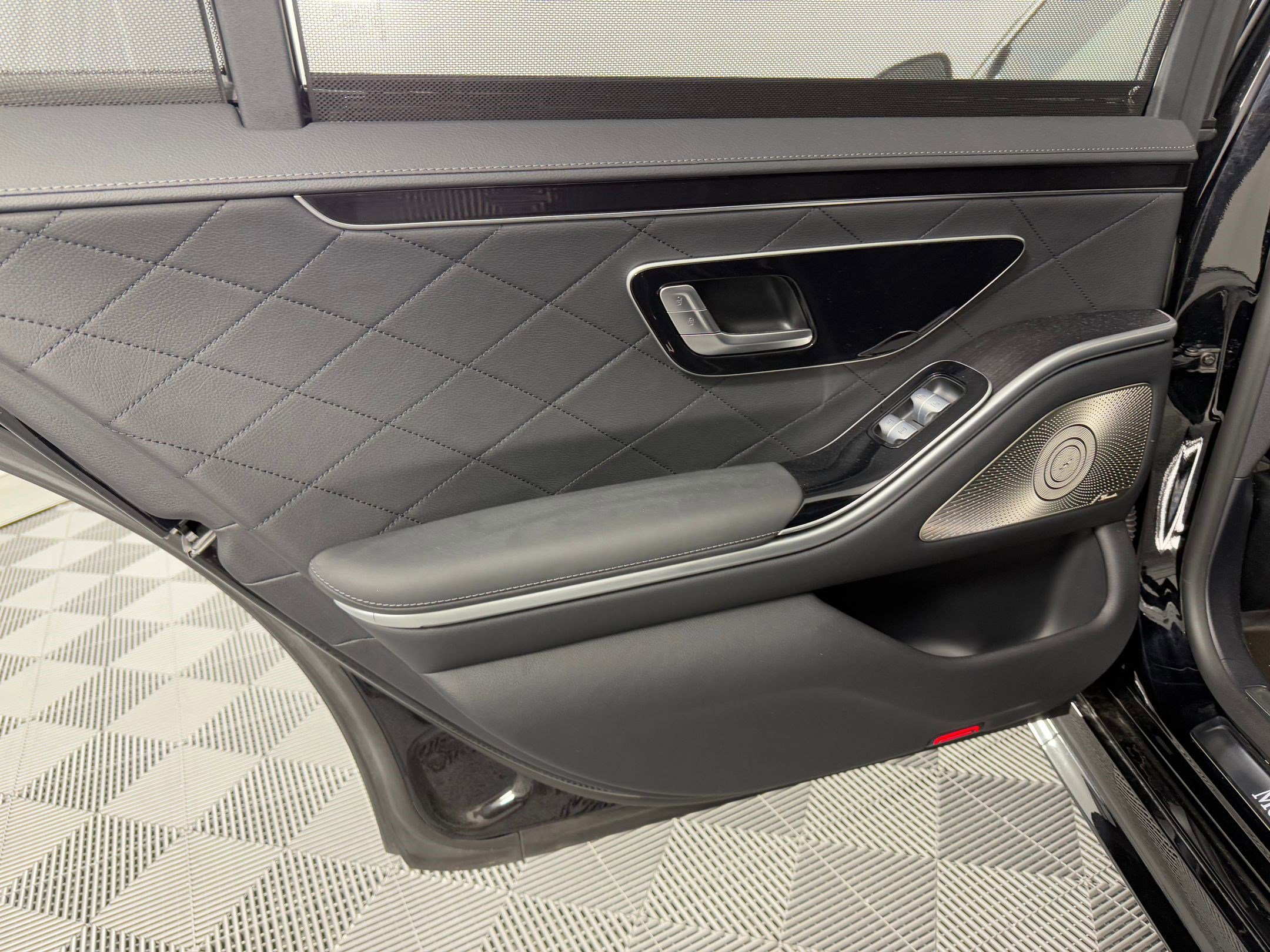 Used 2022 Mercedes-Benz S 580 4MATIC Sedan image 16