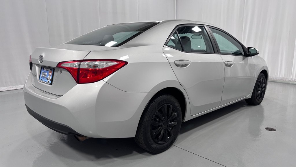 Used 2015 Toyota Corolla L FWD image 5