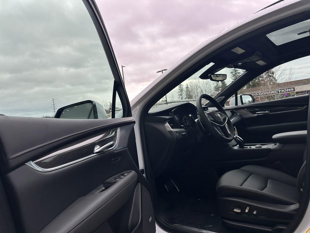 New 2025 Cadillac XT5 Sportv w/ Technology Package image 20