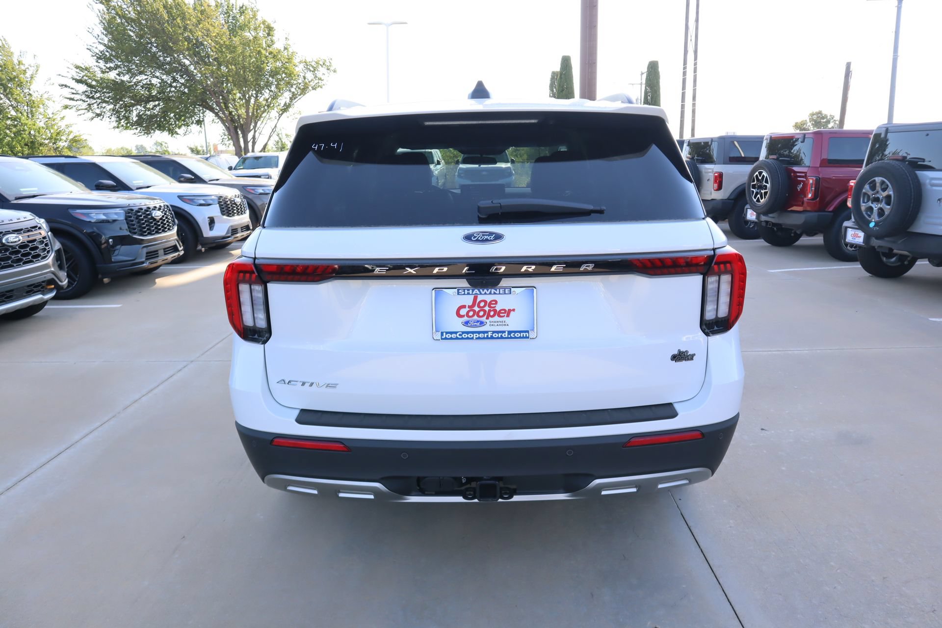 New 2026 Ford Explorer Active w/ Active Comfort Package RWD image 23