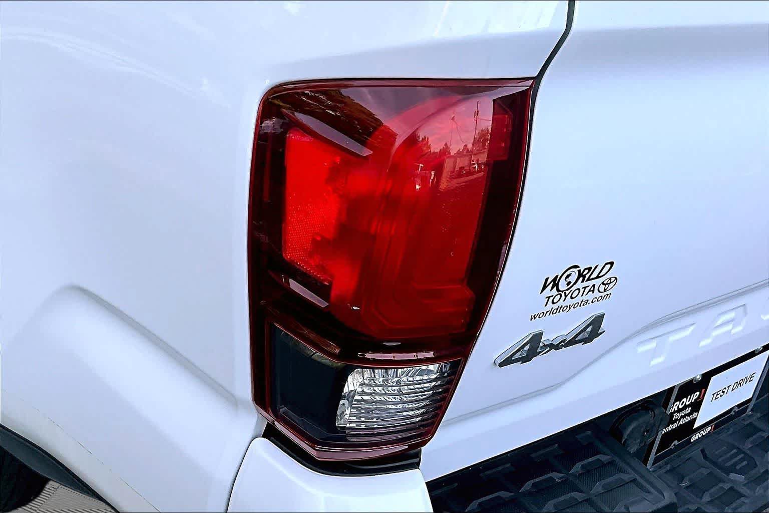 Certified 2023 Toyota Tacoma SR AWD/4WD image 27