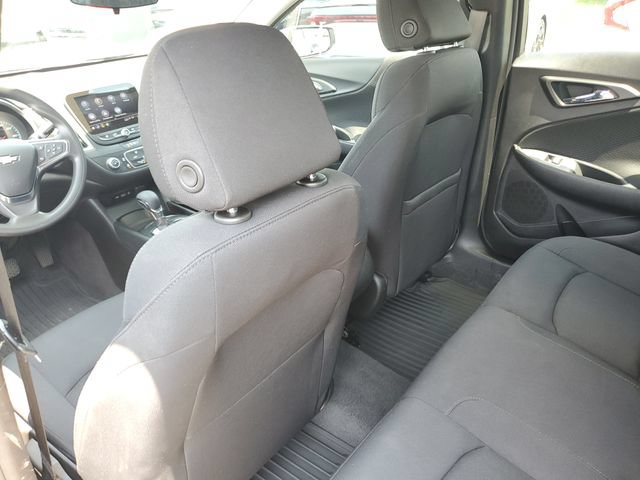 Used 2025 Chevrolet Malibu LS FWD image 13