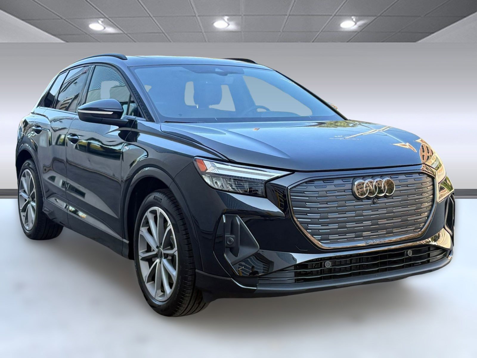 New 2026 Audi Q4 e-tron Premium image 6