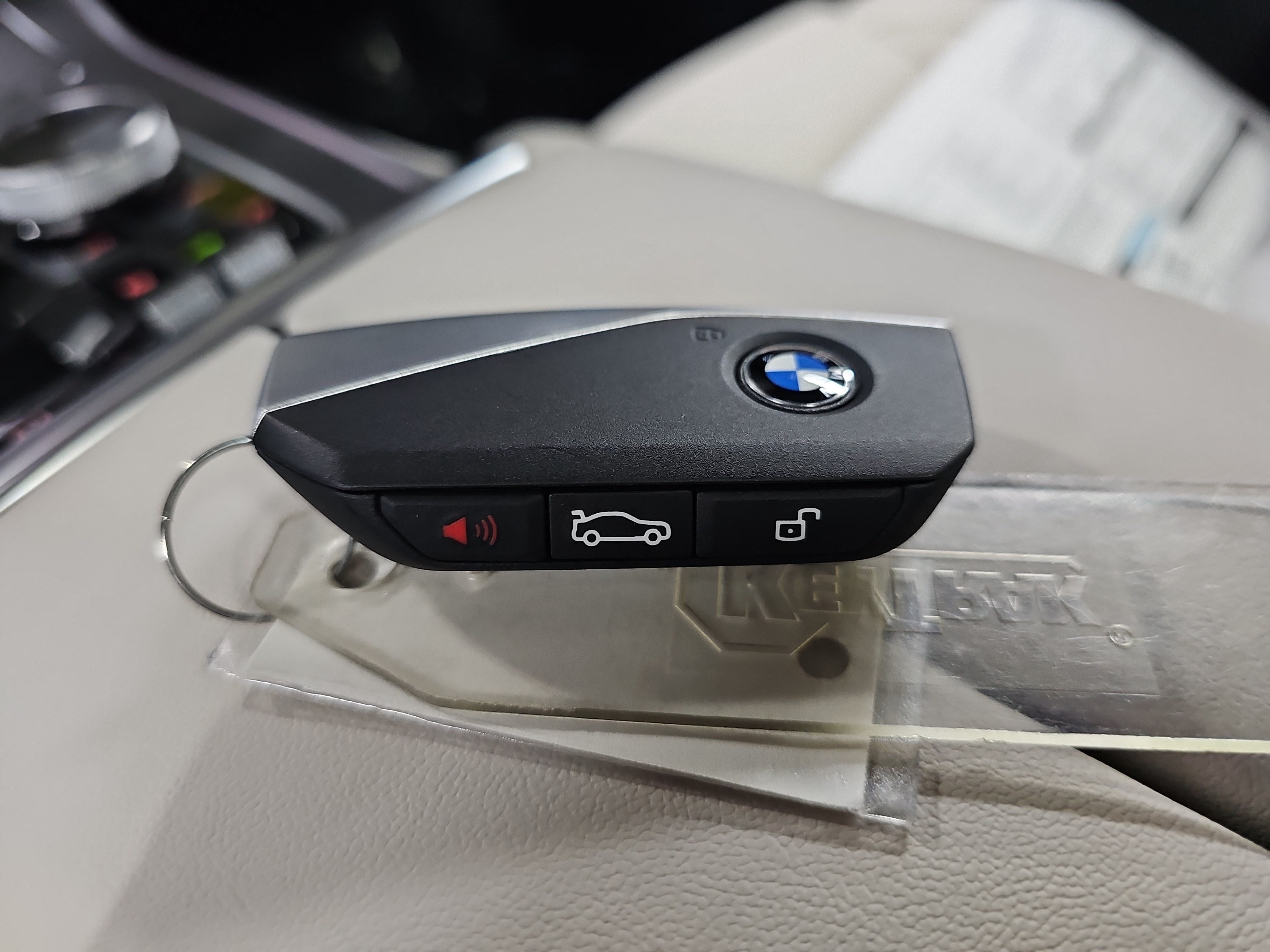 New 2026 BMW X5 xDrive40i w/ Off-Road Package AWD/4WD image 38