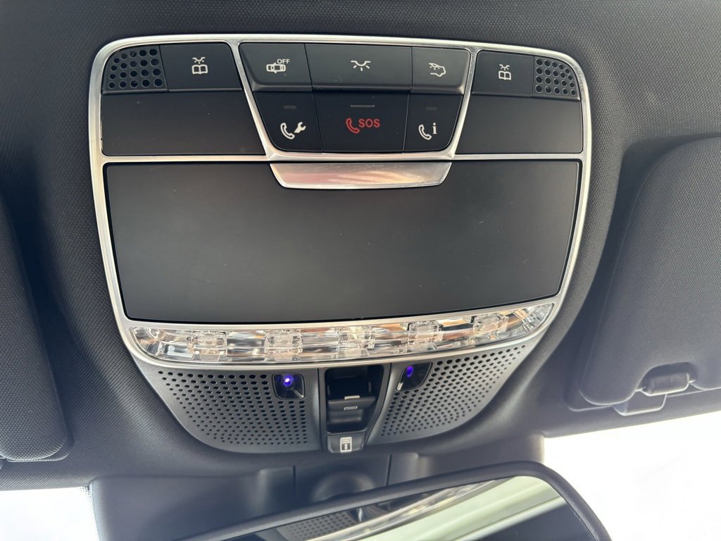 Used 2014 Mercedes-Benz S 550 Sedan image 25