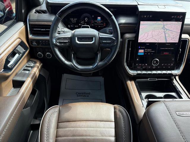 Certified 2025 GMC Yukon Denali Ultimate AWD/4WD image 6