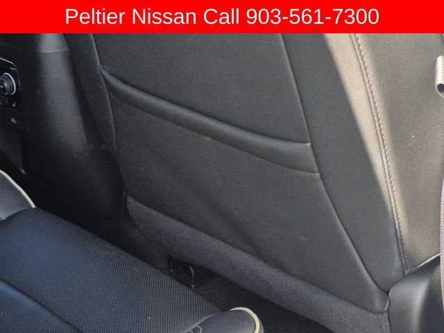 Used 2024 Chevrolet Suburban Premier RWD image 20