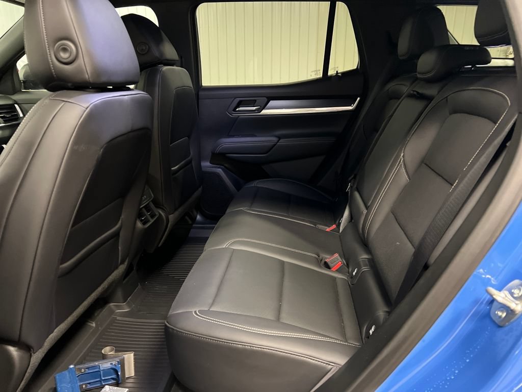 New 2026 GMC Terrain Elevation w/ Elevation Premium Package AWD/4WD image 13