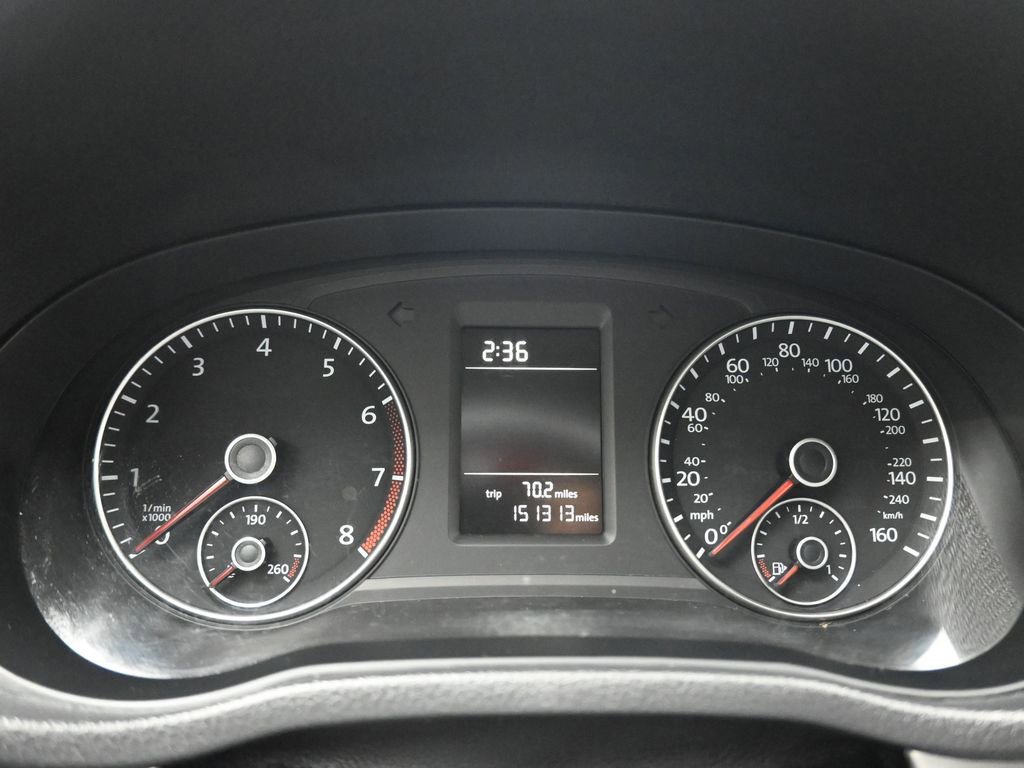 Used 2014 Volkswagen Passat 1.8T Wolfsburg Edition image 16