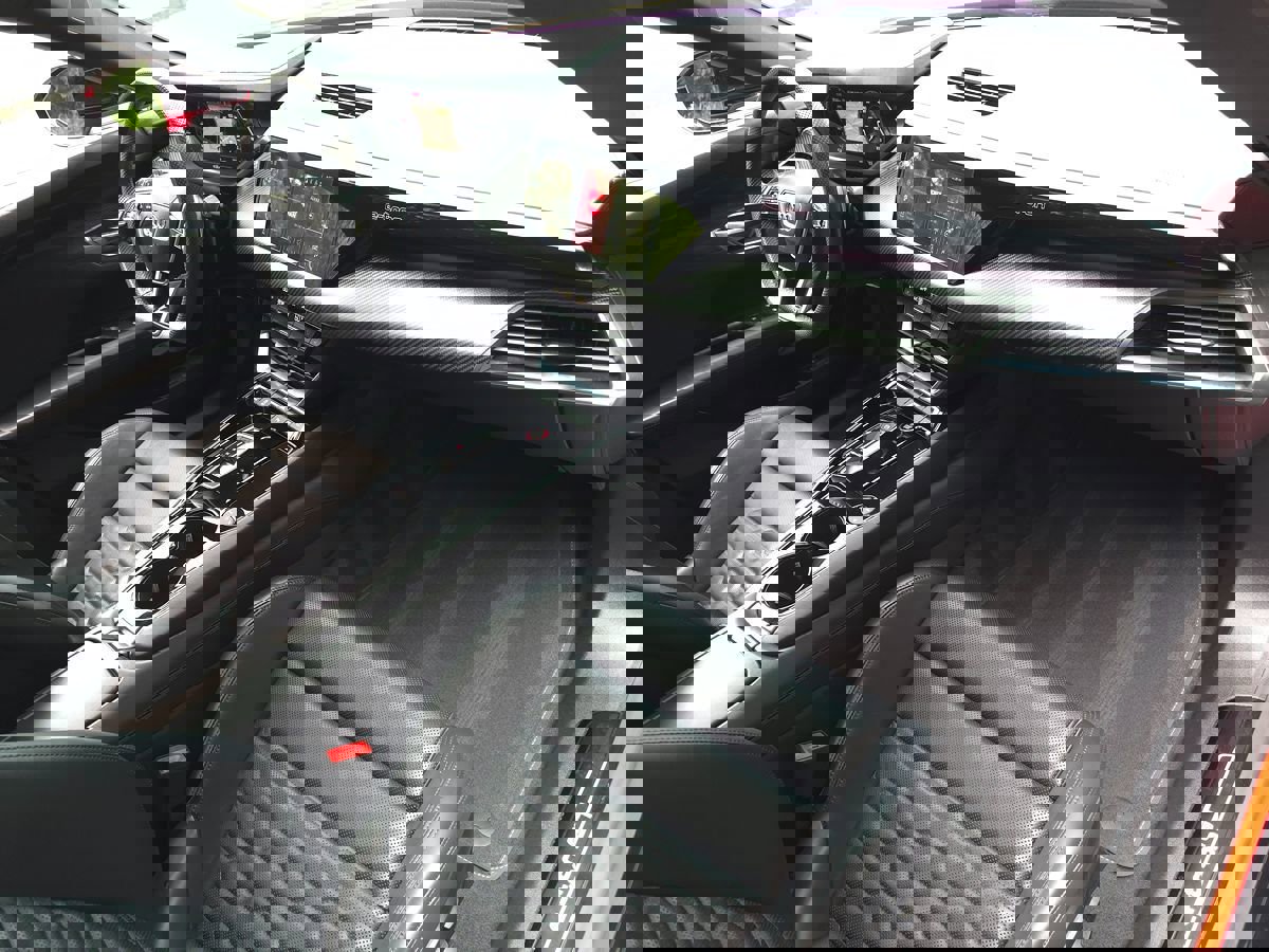 Used 2024 Audi e-tron GT Premium Plus w/ Performance Package image 23