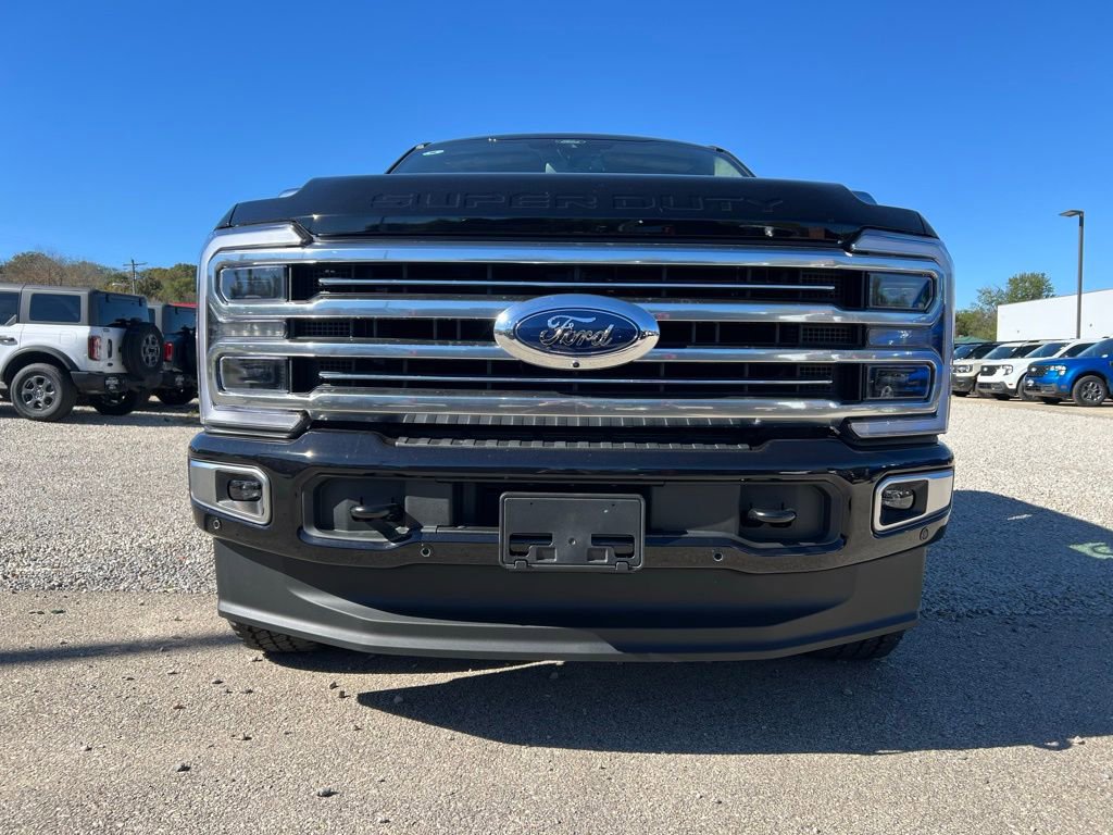 New 2026 Ford F250 Platinum w/ Platinum Plus Package image 3