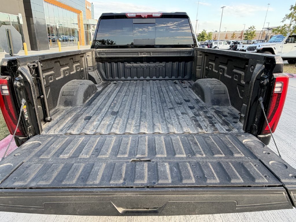 Used 2024 GMC Sierra 2500 Denali w/ Denali Reserve Package AWD/4WD image 29