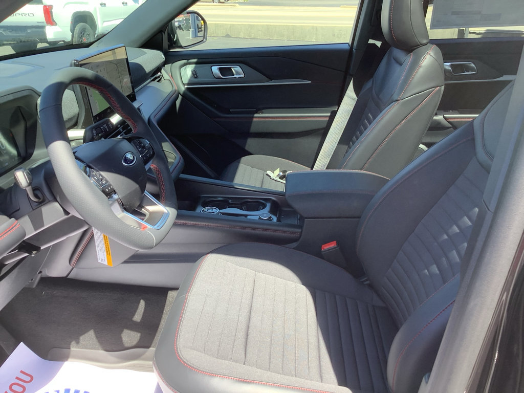 New 2026 Ford Explorer ST-Line AWD/4WD image 12