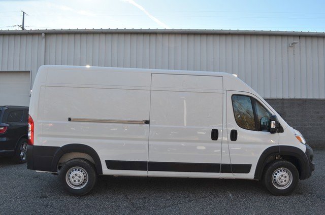 New 2026 RAM ProMaster 2500 w/ Cold Weather Group image 9
