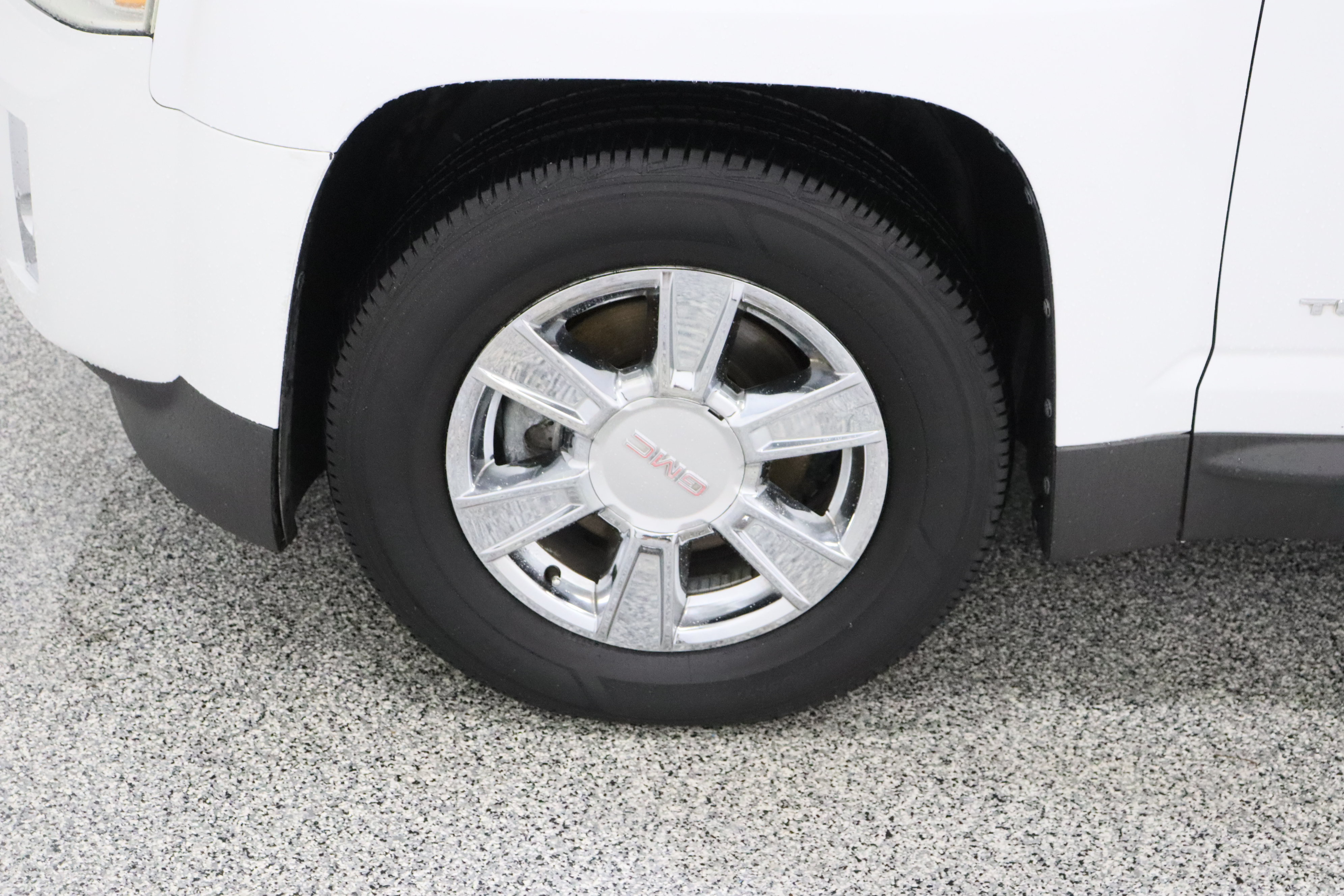 Used 2011 GMC Terrain SLE AWD/4WD image 11