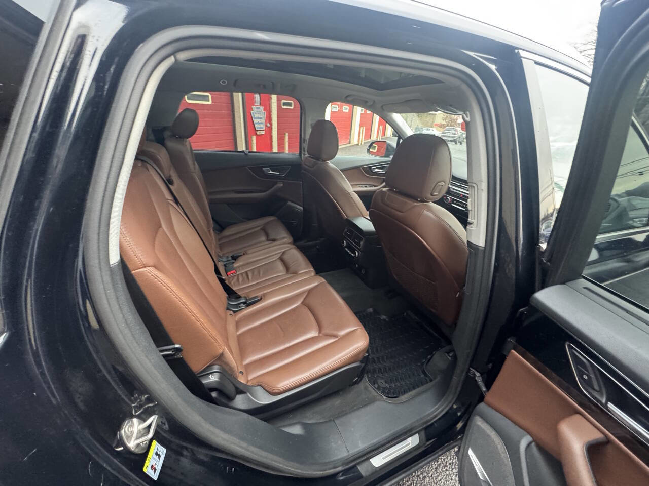 Used 2018 Audi Q7 3.0T Prestige w/ Prestige Package AWD/4WD image 22