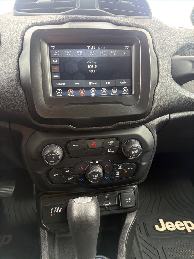 Used 2021 Jeep Renegade Latitude AWD/4WD image 28