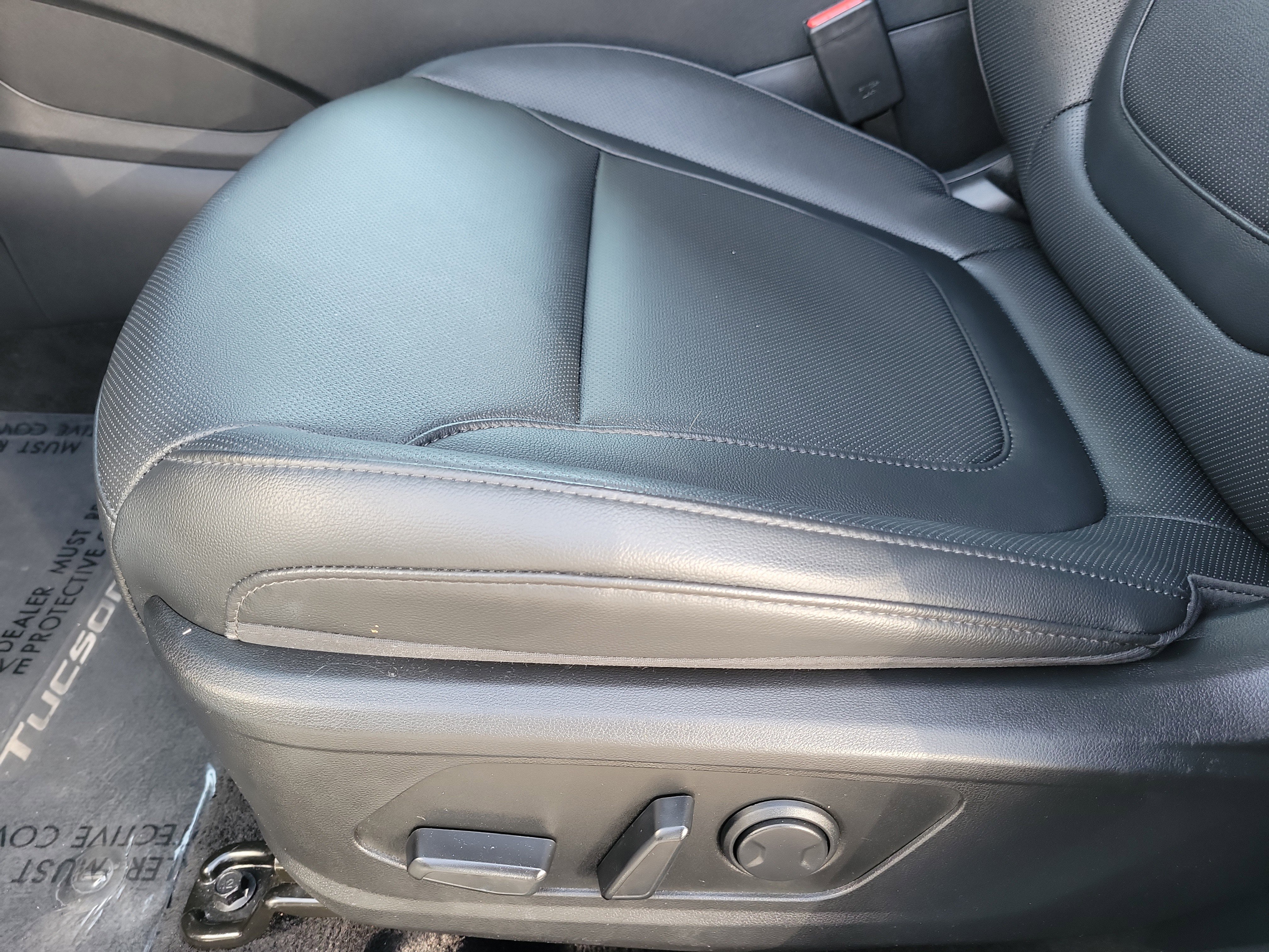 Certified 2024 Hyundai Tucson SEL w/ Convenience Package FWD image 22