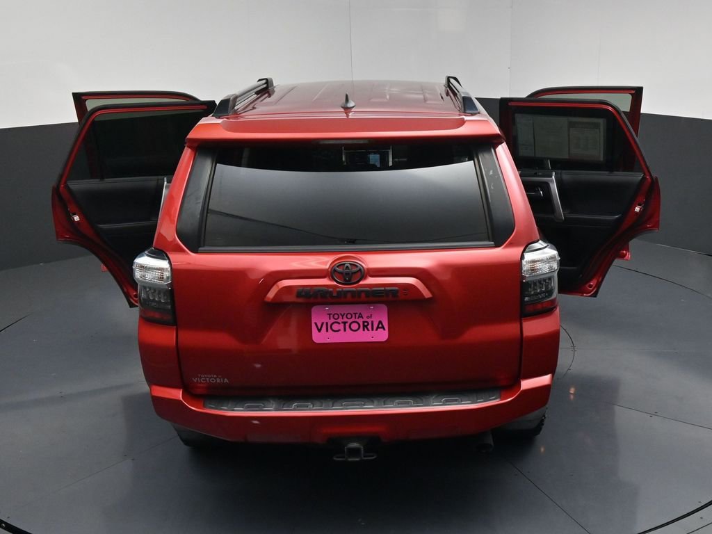 Used 2020 Toyota 4Runner SR5 Premium RWD image 22