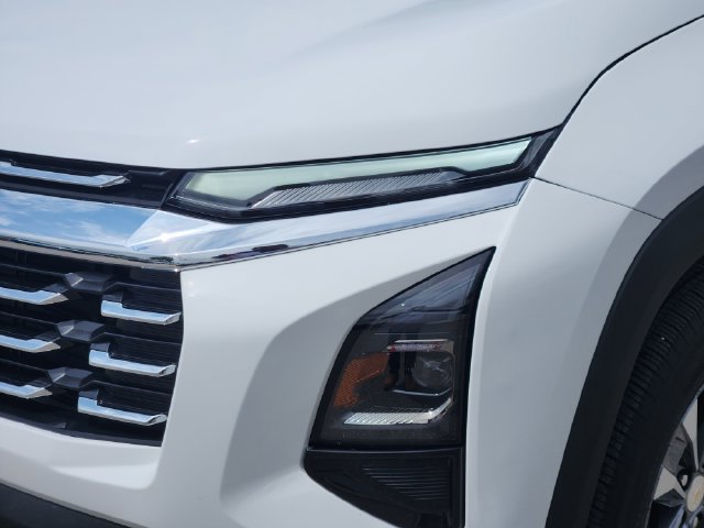 Used 2026 Chevrolet Equinox LT w/ Convenience Package II FWD image 7