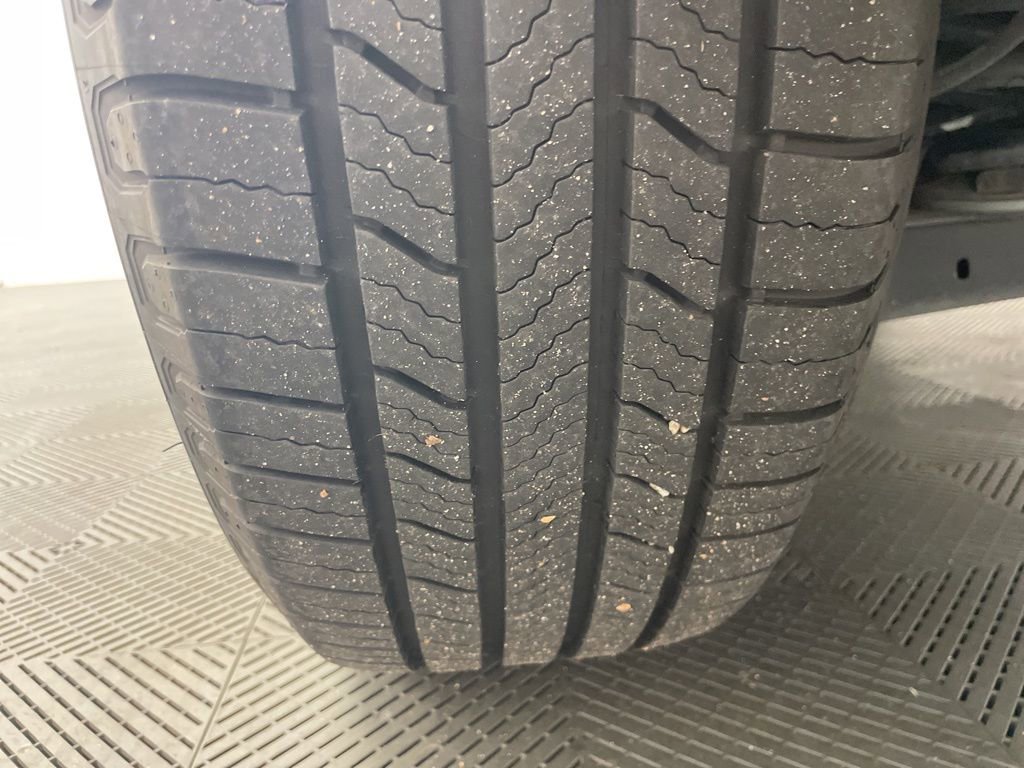 Used 2019 Cadillac XT5 Luxury image 39