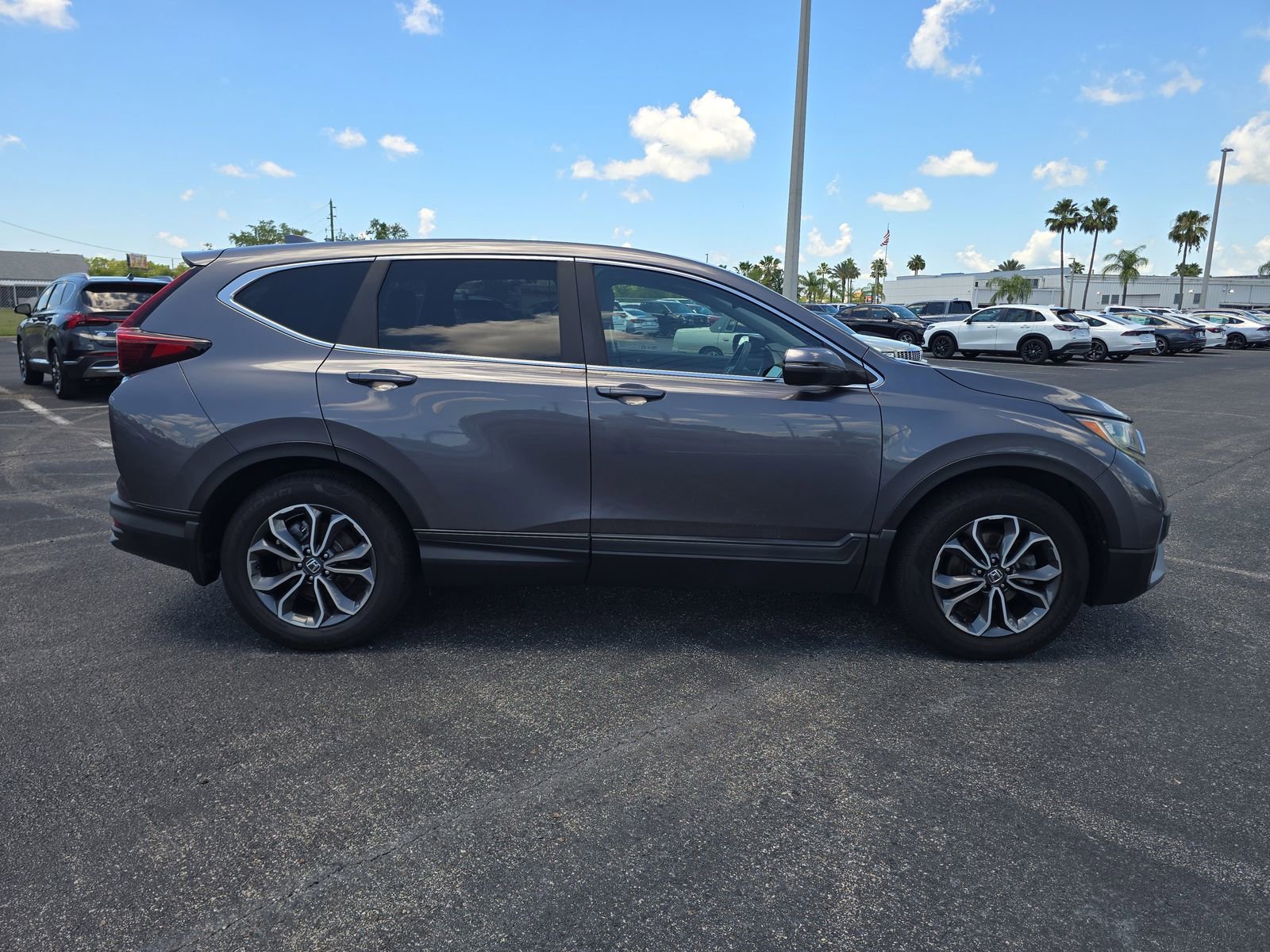 Used 2021 Honda CR-V EX image 3