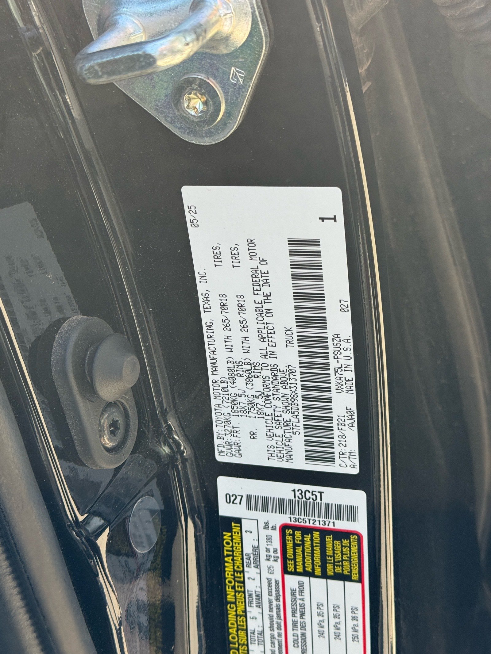 Used 2025 Toyota Tundra SR5 AWD/4WD image 30