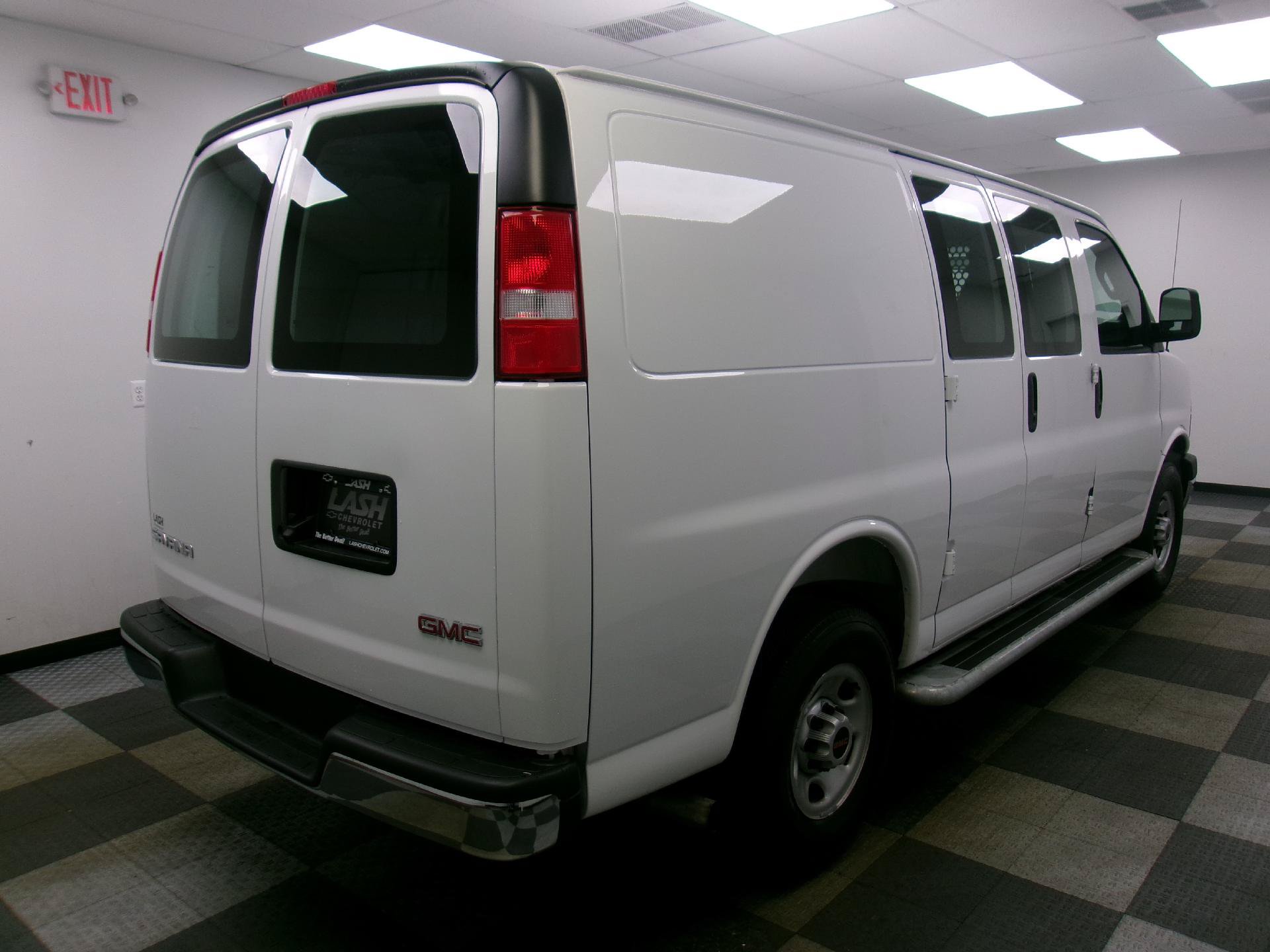 Used 2025 GMC Savana 2500 w/ Driver Convenience Package RWD image 11